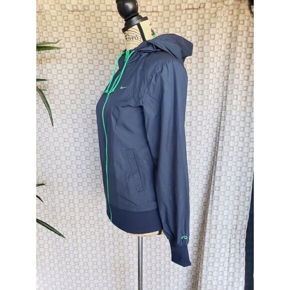 Nike Women's Lightweight Full Zip Hooded Jacket Small NWOT - Picture 3 of 7